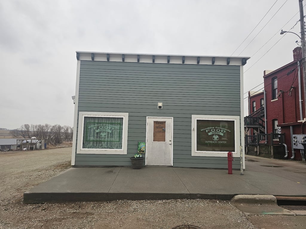 Woodbine Community Food Pantry Outreach Center