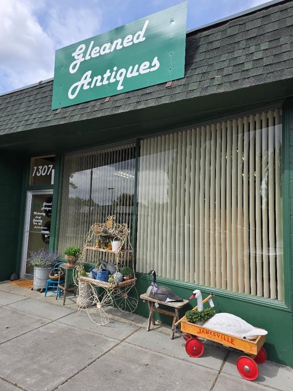 Gleaned Antiques