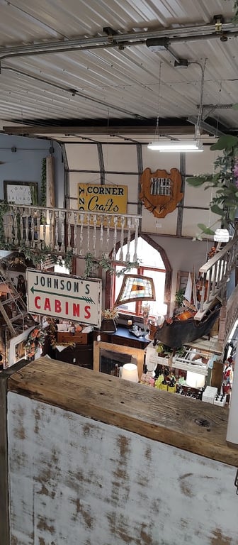 The Vintage Hideaway Marketplace