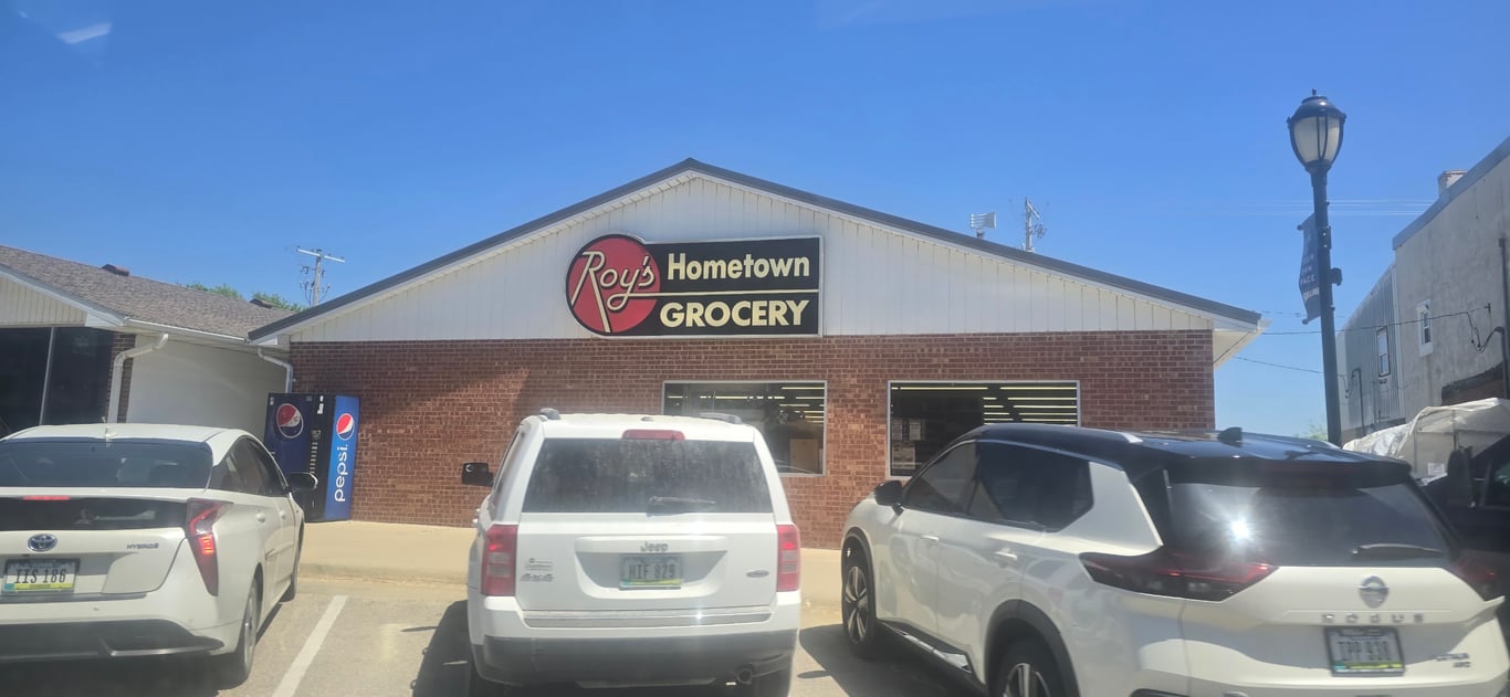 Roy’s Hometown Grocery