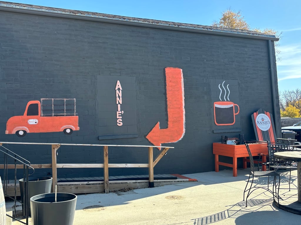 Annie’s Coffeehouse