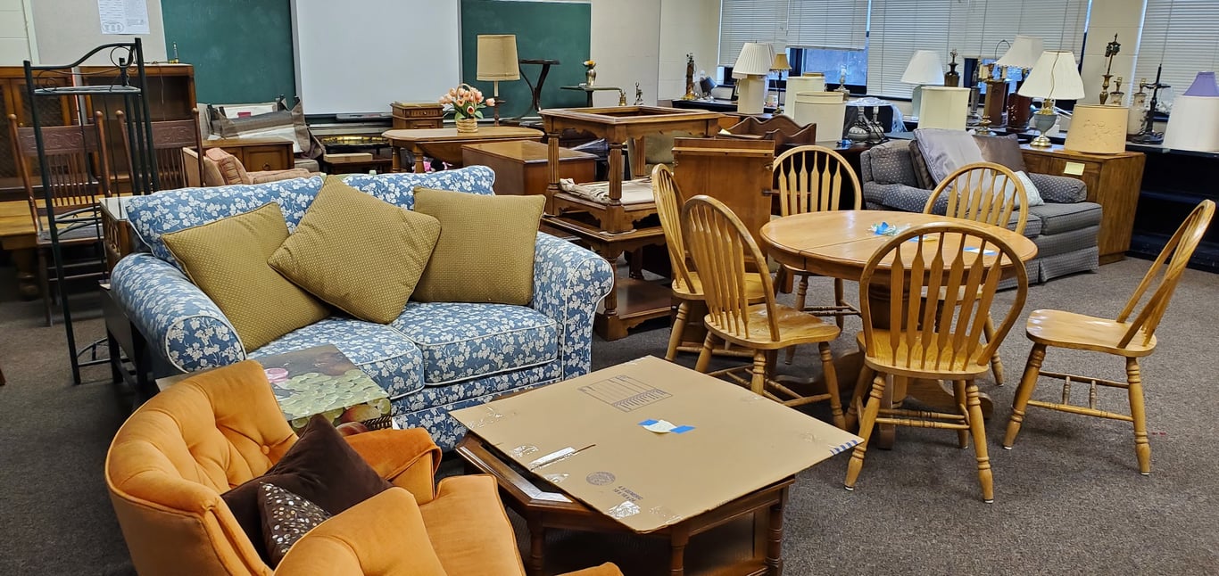 Deerfield Free Store