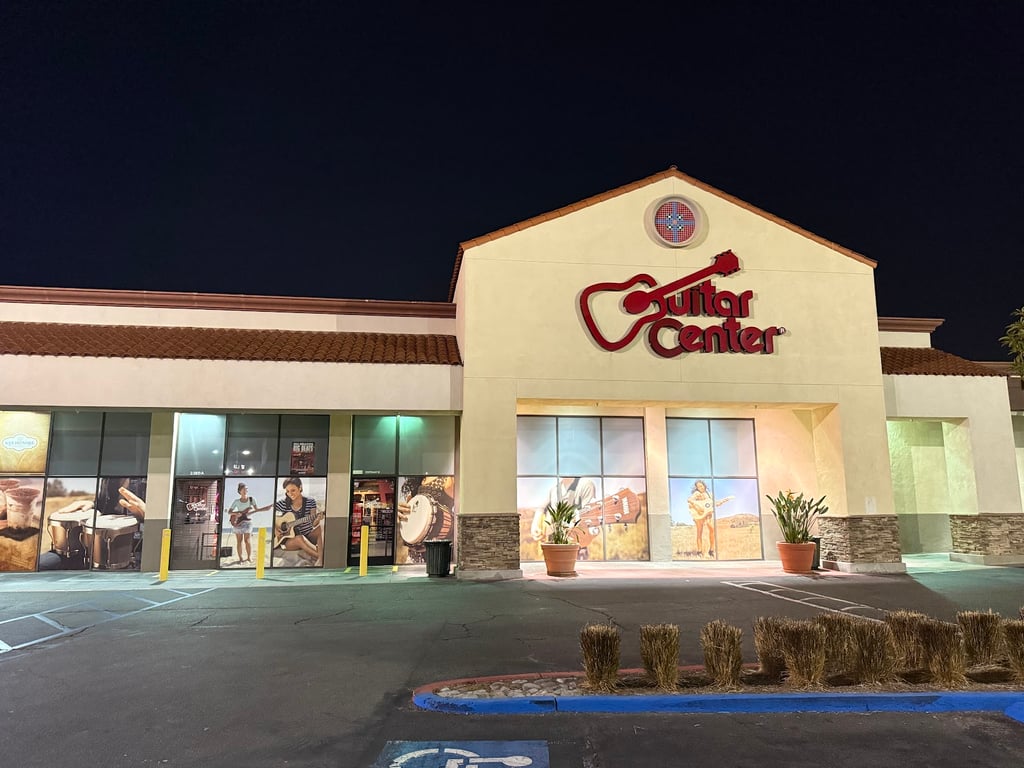 Lake Forest Marketplace