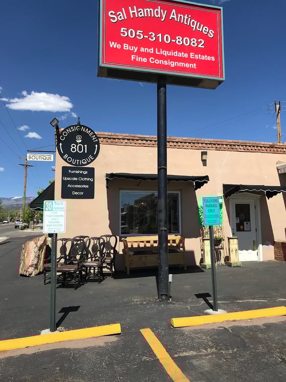 Consignment Boutique At 801