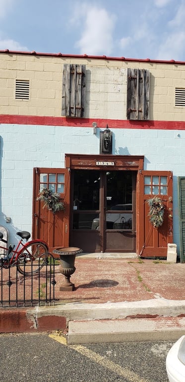 Shoreline Vintage and Antiques