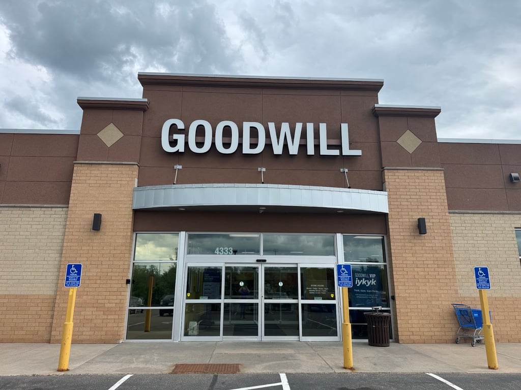 Goodwill – Blaine: Ball Road NE