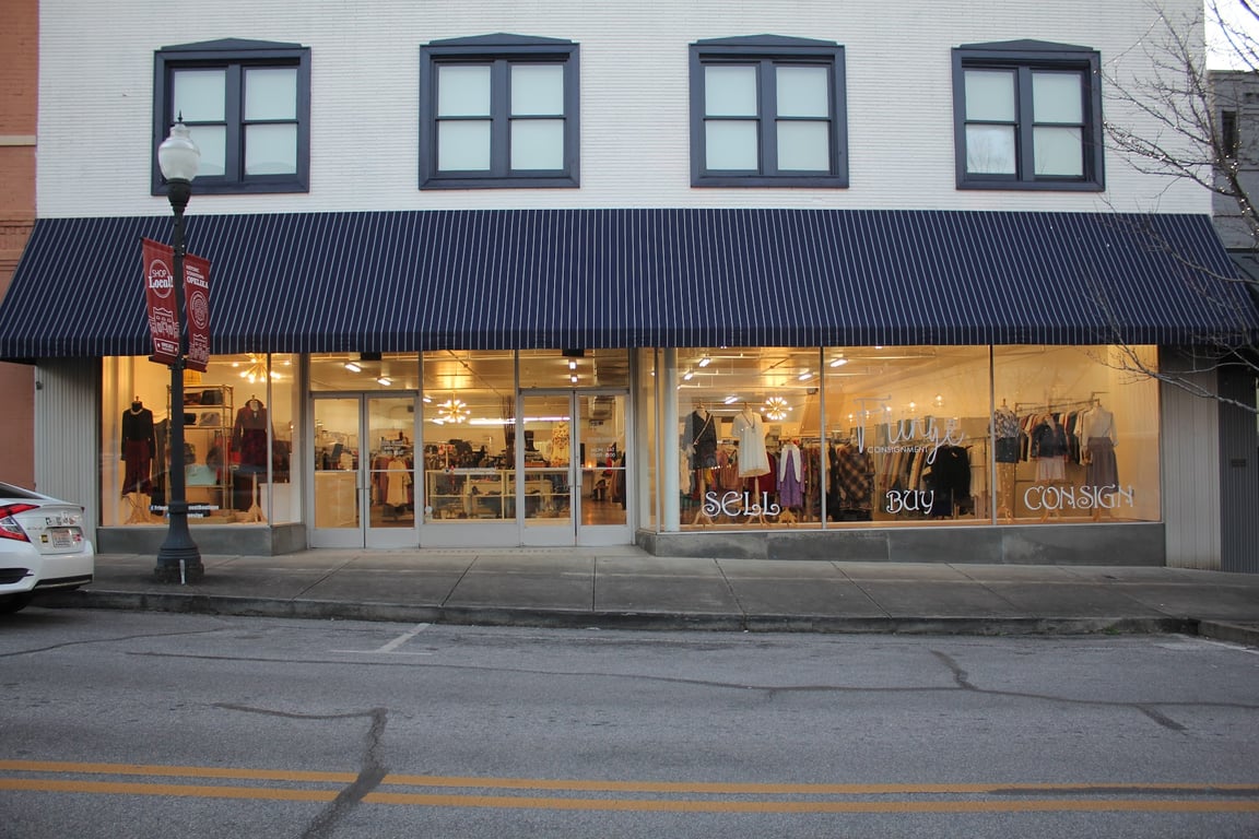 Fringe Consignment