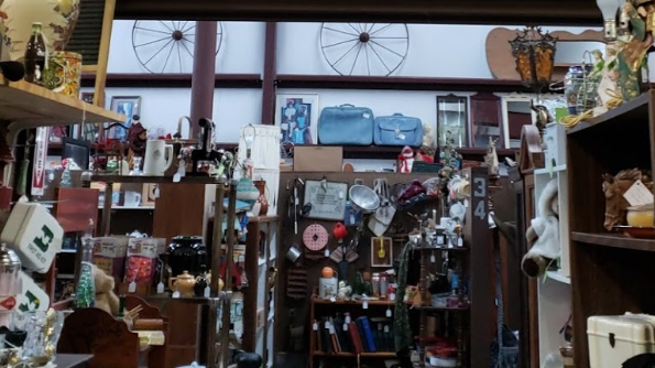 Kay’s Antiques