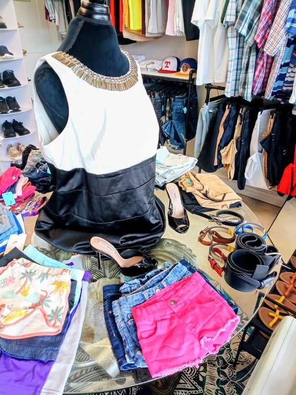 502 BroadwayFinds LLC