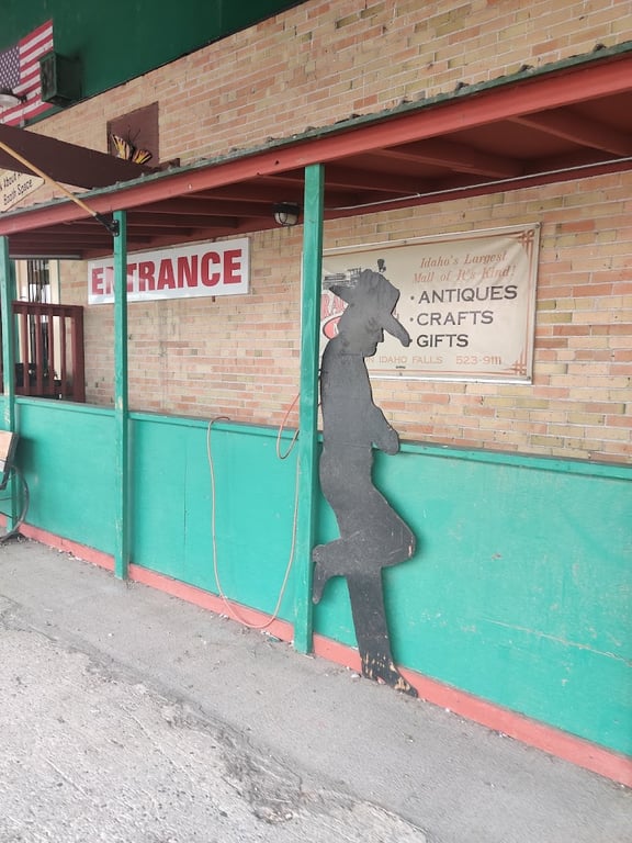 Antique Gallery