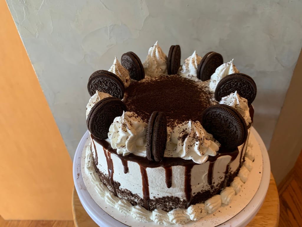 Eggless cakes & cupcakes preorder – SVDM Creations, LLC