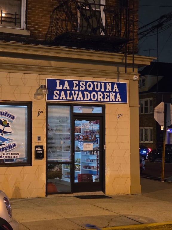 La Esquina Salvadorena