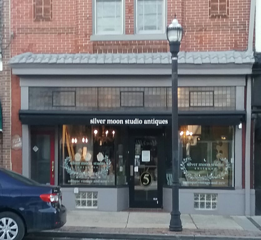 Silver Moon Studio Antiques LLC