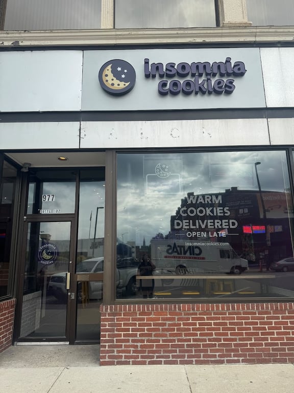 Insomnia Cookies