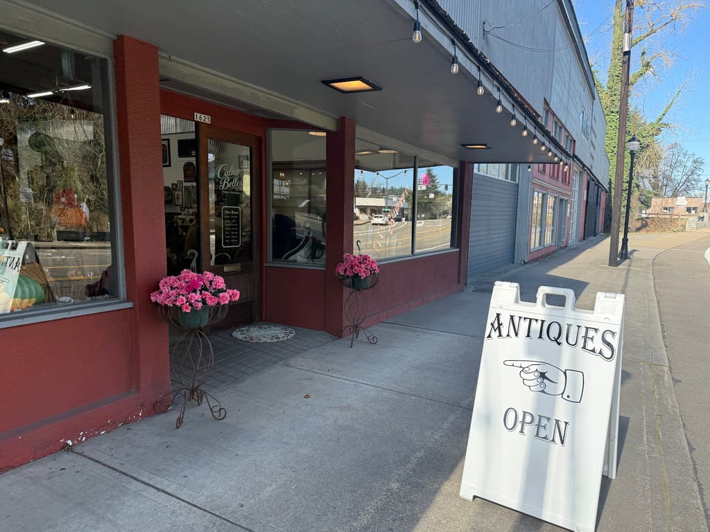 Calico Belles Vintage Marketplace
