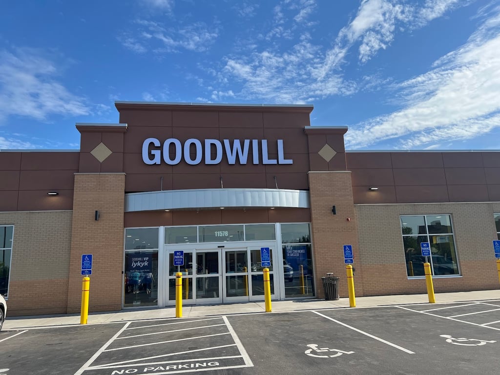 Goodwill – Lakeville