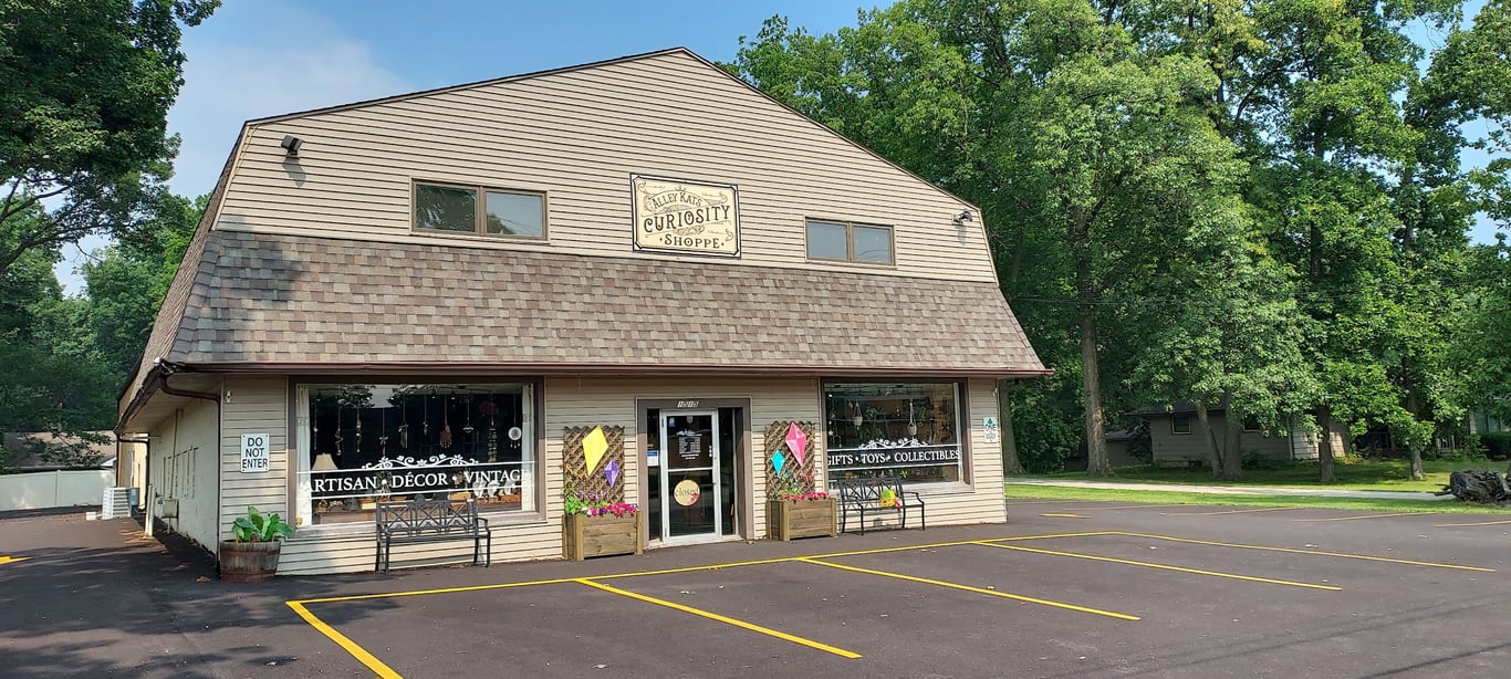 Alley Kat’s Curiosity Shoppe