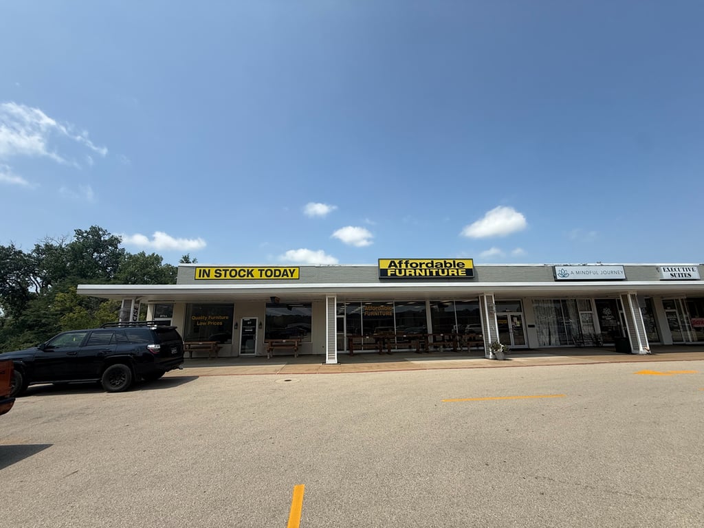 Affordable Furniture And Treasures – Dubuque, Iowa