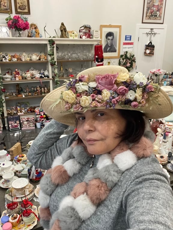 Cynthia’s Vintage Vibes