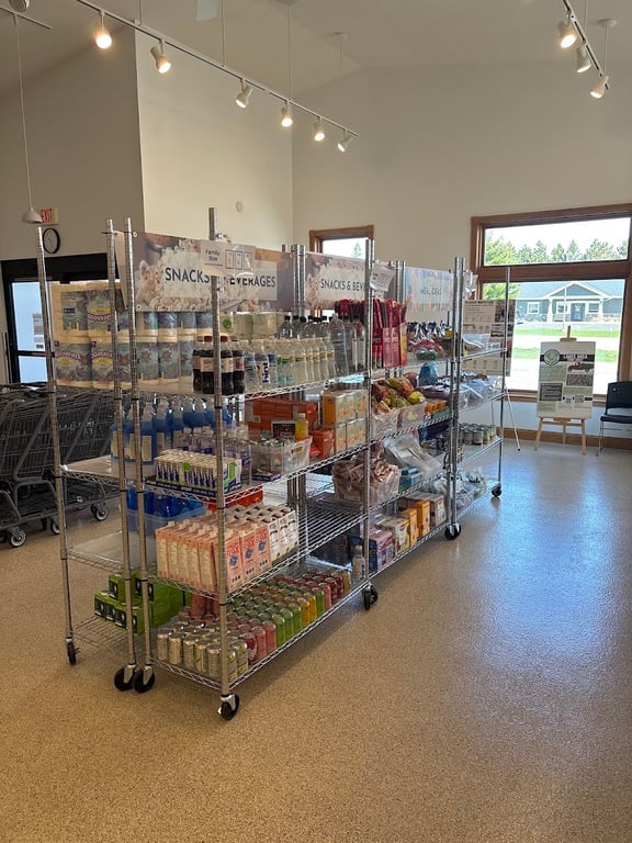 Lakes Area Food Shelf (Baxter)