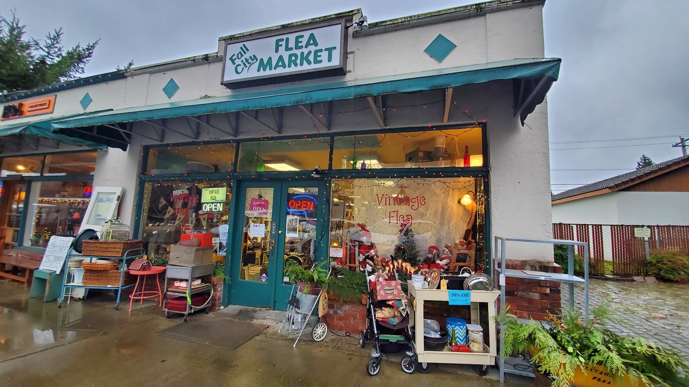 The Vintage Flea