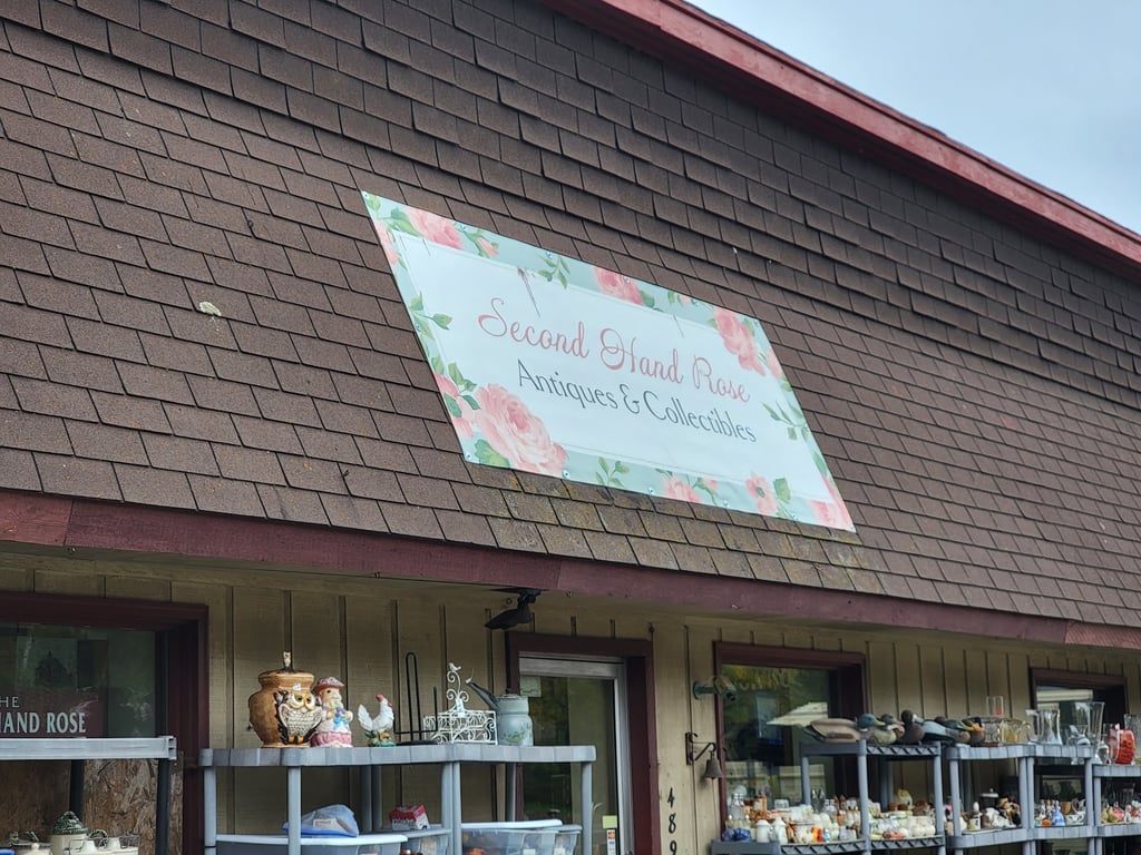 Second Hand Rose Antiques and Collectibles