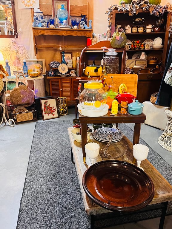 Magnolia’s Vintage Shop