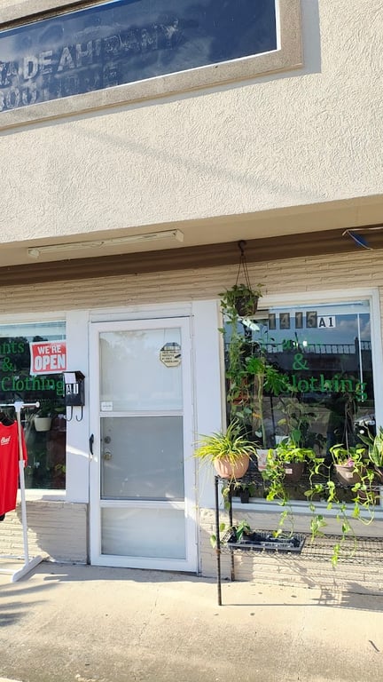 Plants & Vintage Clothing