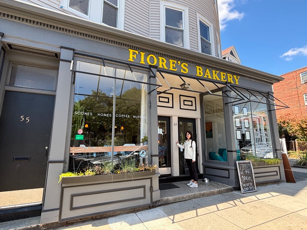 Fiore’s Bakery
