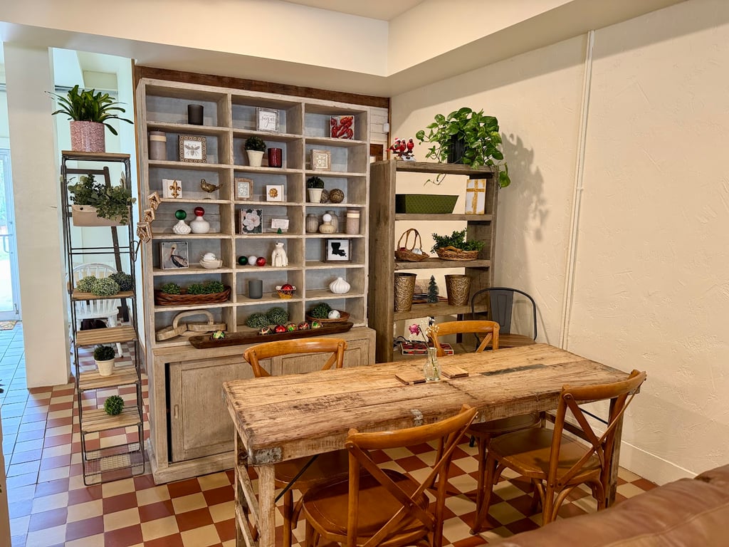 Pont Breaux Coffee House