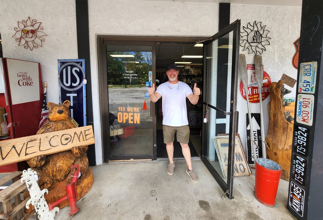 Photo of Eureka Uniques Antiques & Collectables