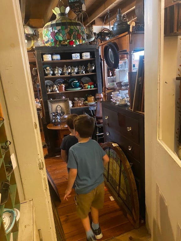 Dupriest Antiques & The Unusual