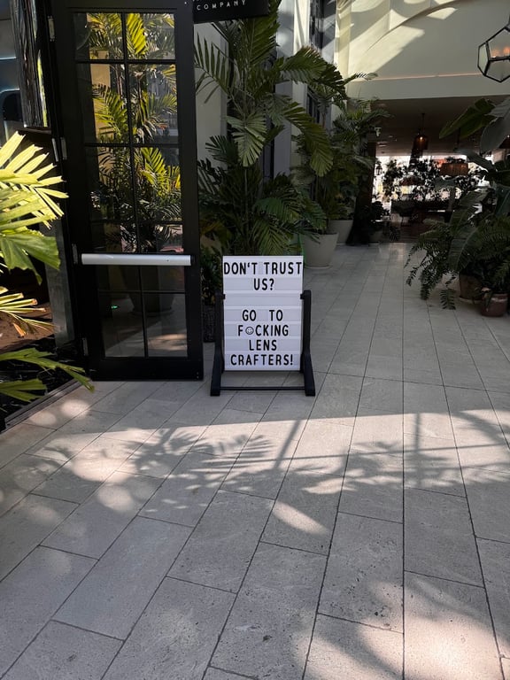 Photo of Vintage Frames Miami