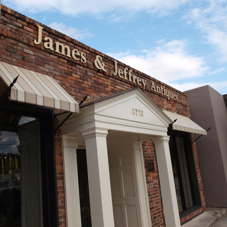 Photo of James & Jeffrey Antiques – Showroom