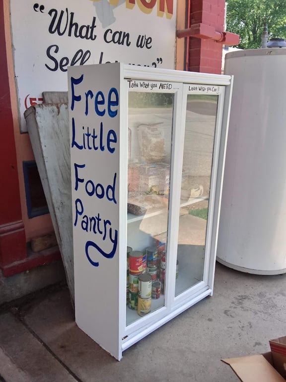 Elsberry Little Food Pantry