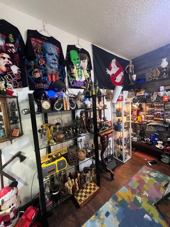 Nostalgic Junkyard