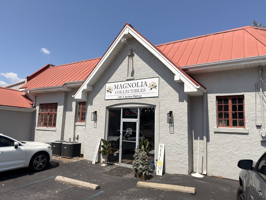 Magnolia Collectibles