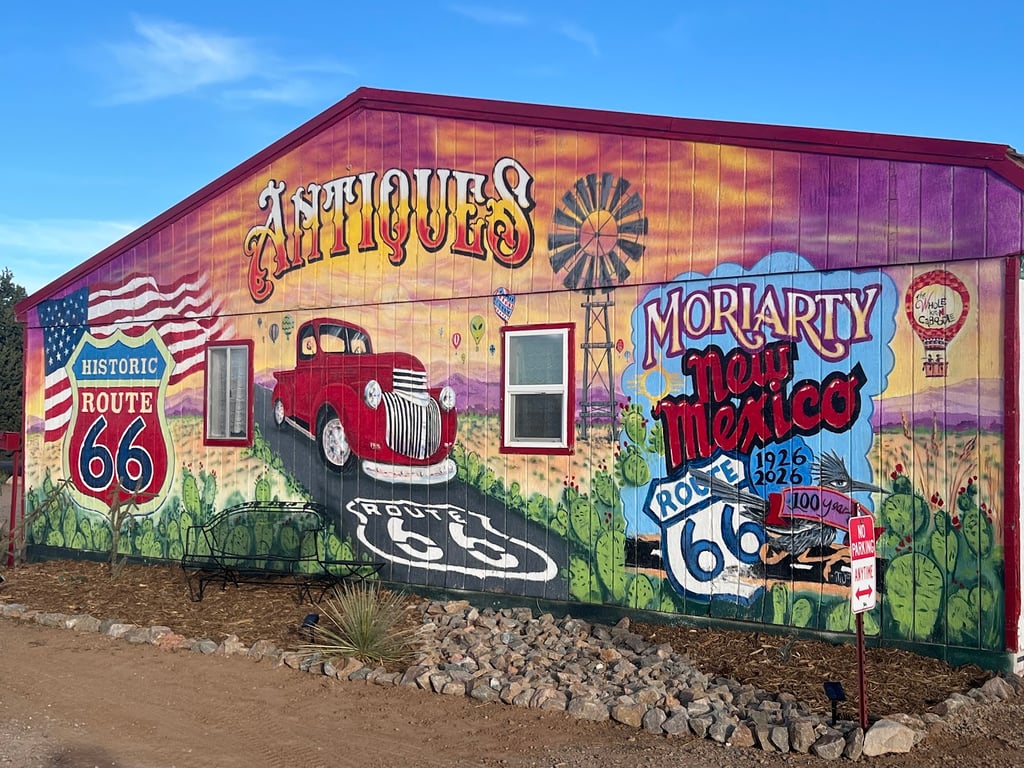 The Whole Kit N Caboodle on Rt 66