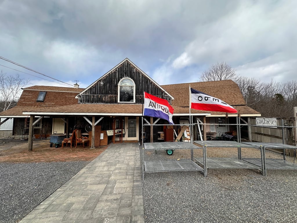 Almanac Market