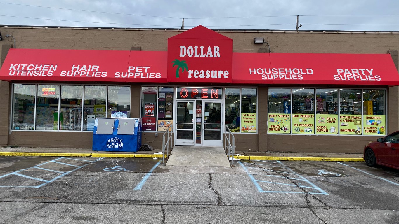 Dollar Treasure