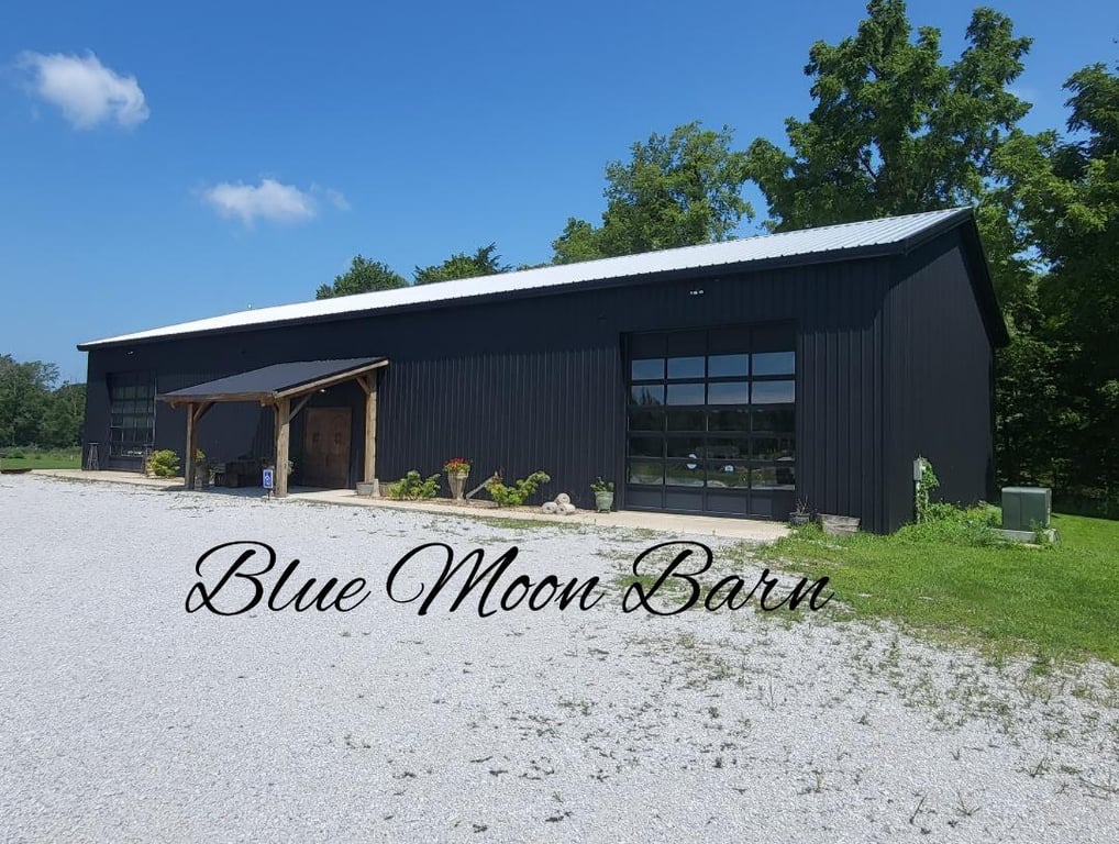 Blue Moon Barn & Vintage Market