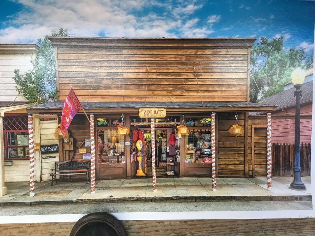 Mrs B’s Z Place Annex
