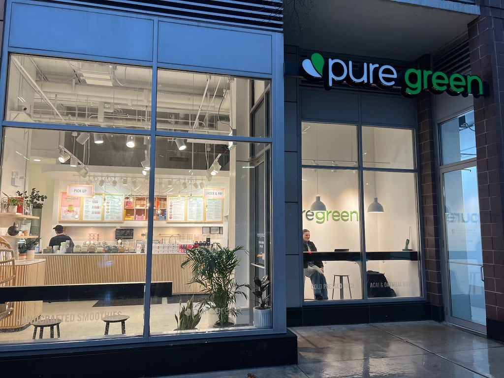 Pure Green – Juice Bar South Loop