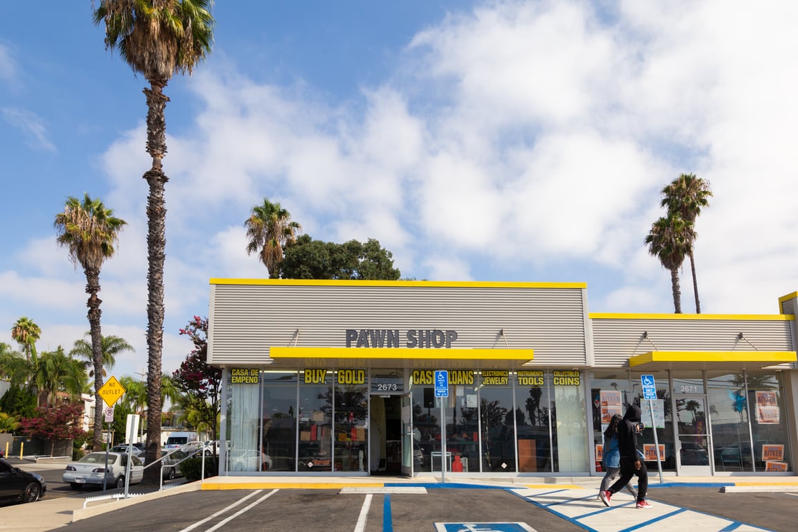 Photo of Lincoln Pawn Shop