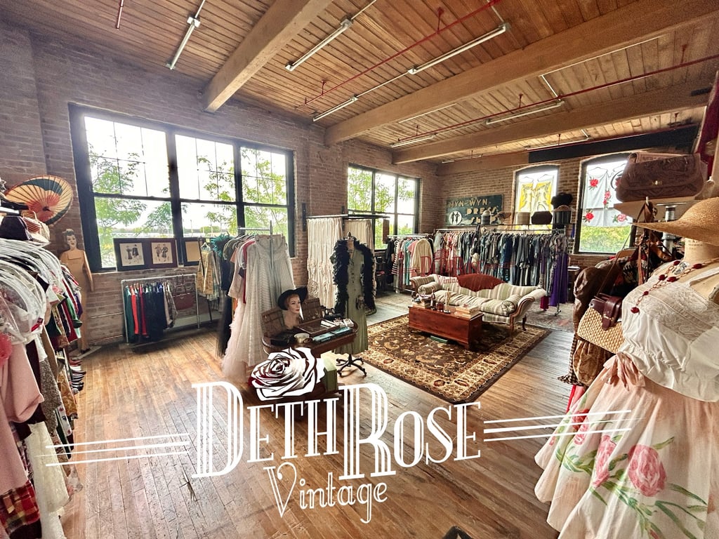 Photo of Dethrose Vintage