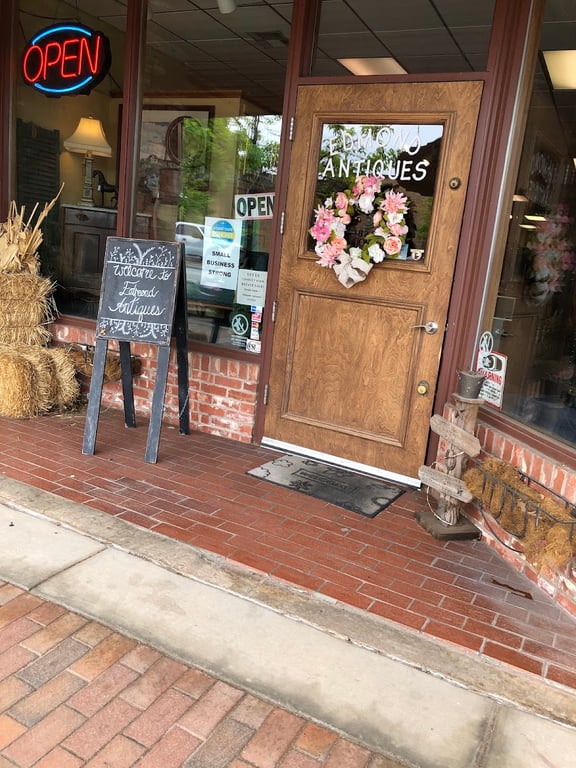 Photo of Edmond Antiques And Estate Sales