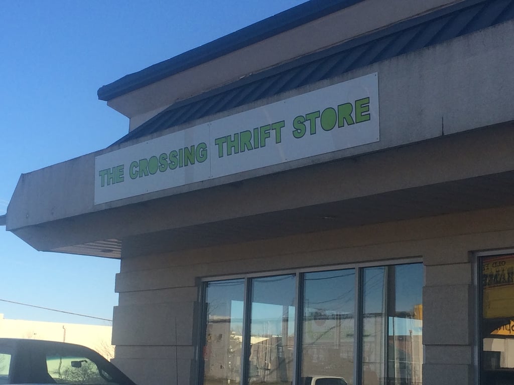 The Crossing Thrift Store – Q Center