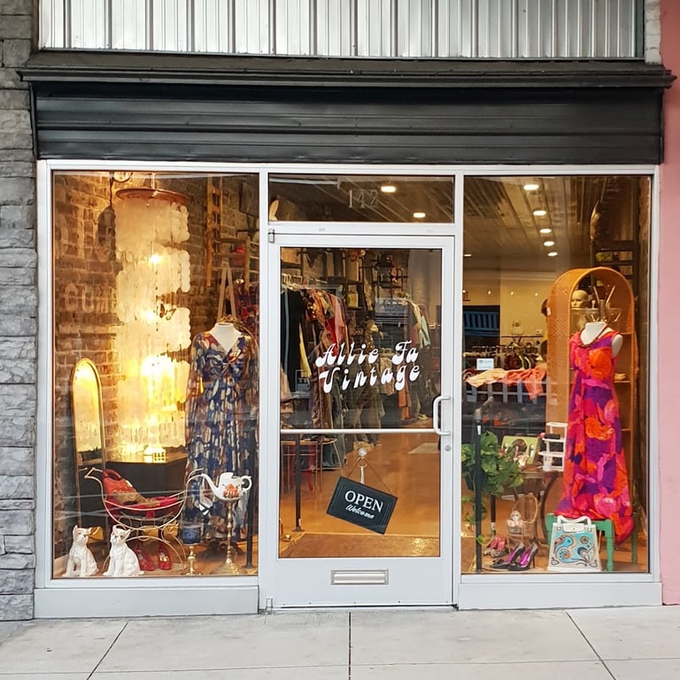 Allie Fa Vintage