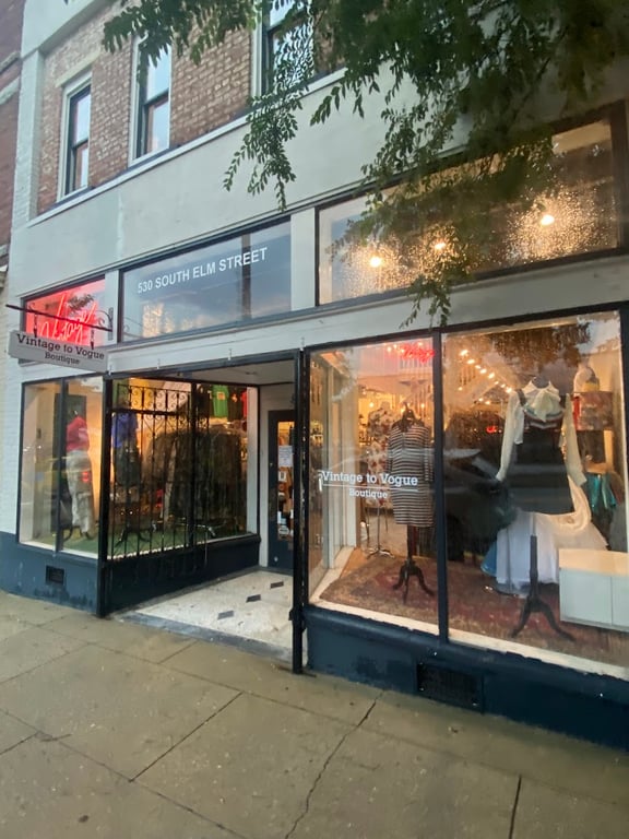 Vintage To Vogue Boutique