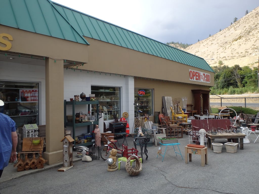 Antique Mall at Cashmere